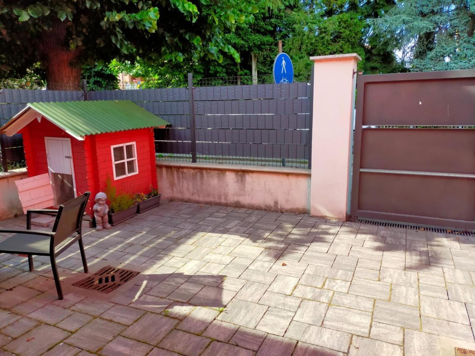 Villetta Maria Guanzate Exteriör bild